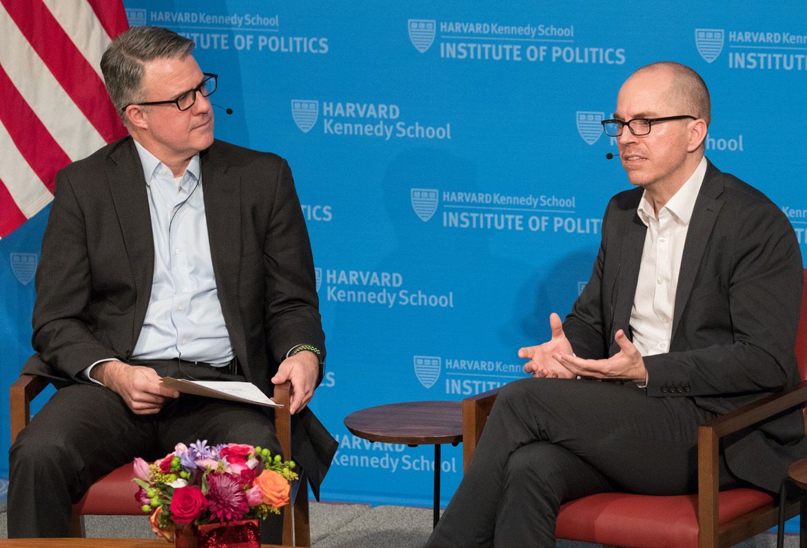 AI Issues: Jason Matheny (right), Director of the Intelligence Advanced Research Projects Activity (IARPA), speaks at a JFK Jr. Forum on “The Public Policy Challenges of Artificial Intelligence.” He and Belfer Center Co-Director Eric Rosenbach discussed enhanced intelligence capabilities presented by the AI in the intelligence field and possibilities and dangers created by AI-controlled weapons systems.