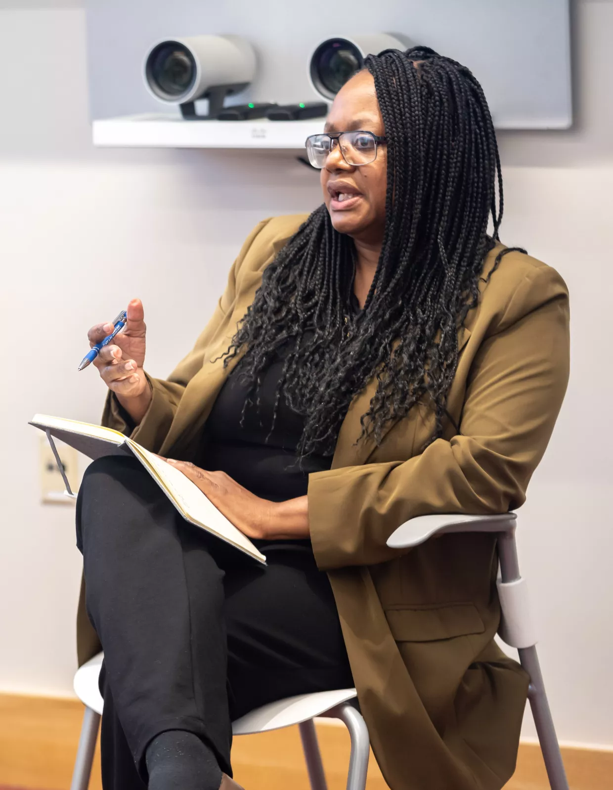Bonnie Jenkins speaking at an MTA event.