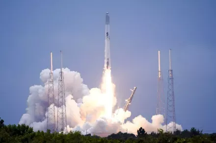 A SpaceX Falcon 9 rocket, with a payload a of Starlink satellites for a high-speed low earth orbit internet constellation, lifts off from launch complex 40 at Cape Canaveral Space Force Station in Cape Canaveral, Fla., Sunday, July 17, 2022.