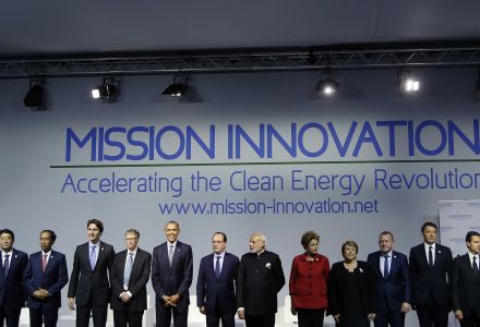 World leaders pose during the 'Mission Innovation: Accelerating the Clean Energy Revolution' meeting